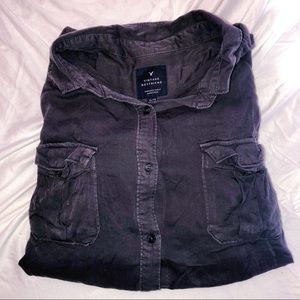 American Eagle Button Up